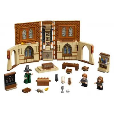 LEGO Harry Potter Roxfort pillanatai: Átváltozástan óra (76382)