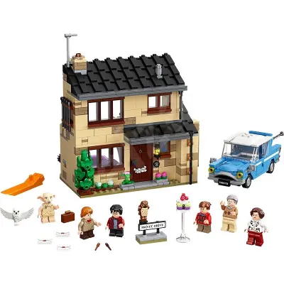 LEGO Harry Potter 75968 Privet Drive 4.