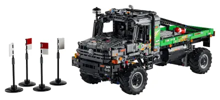 LEGO Technic 4x4 Mercedes-Benz Zetros verseny teherautó 42129