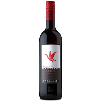 Garamvári Rózsapusztai Merlot félédes fehérbor, 0.75l