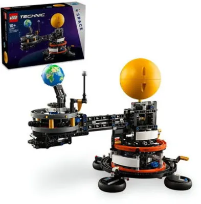 LEGO® Technic A Föld és körülötte keringő Hold 42179