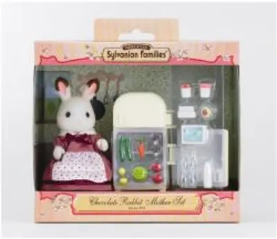 Sylvanian Families Csoki Nyuszi mama hűtőszekrénnyel