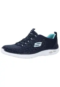 SKECHERS Rövid szárú edzőcipők 'Empire D'lux' tengerészkék / vízszín színben